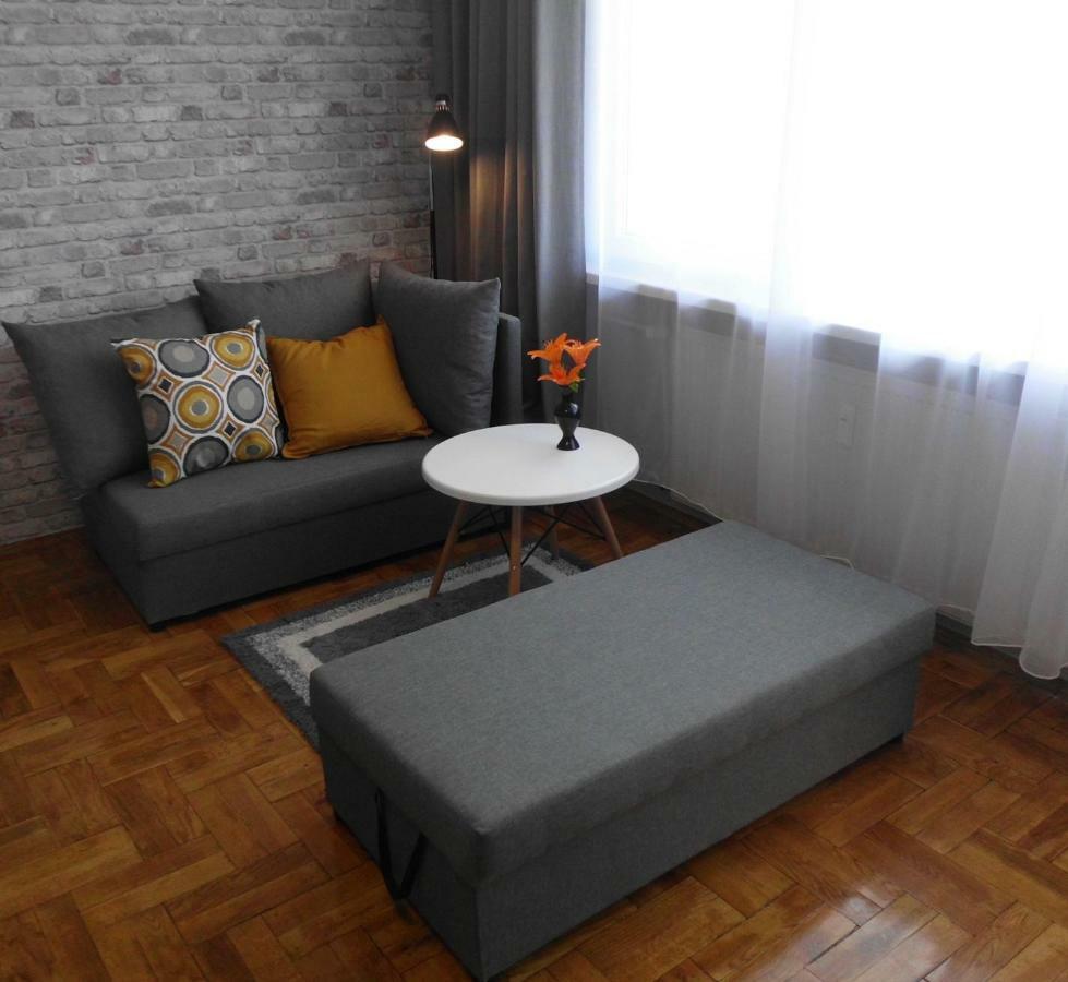 Ares Apartments Пшемишъл Екстериор снимка